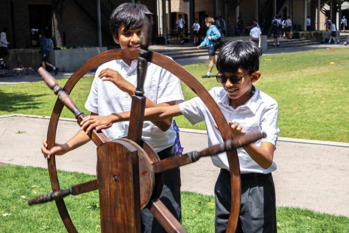 Middle School students enjoy the pirate wheel on campus