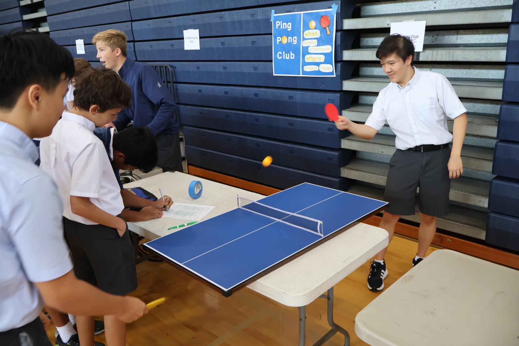 Club fair photo gallery