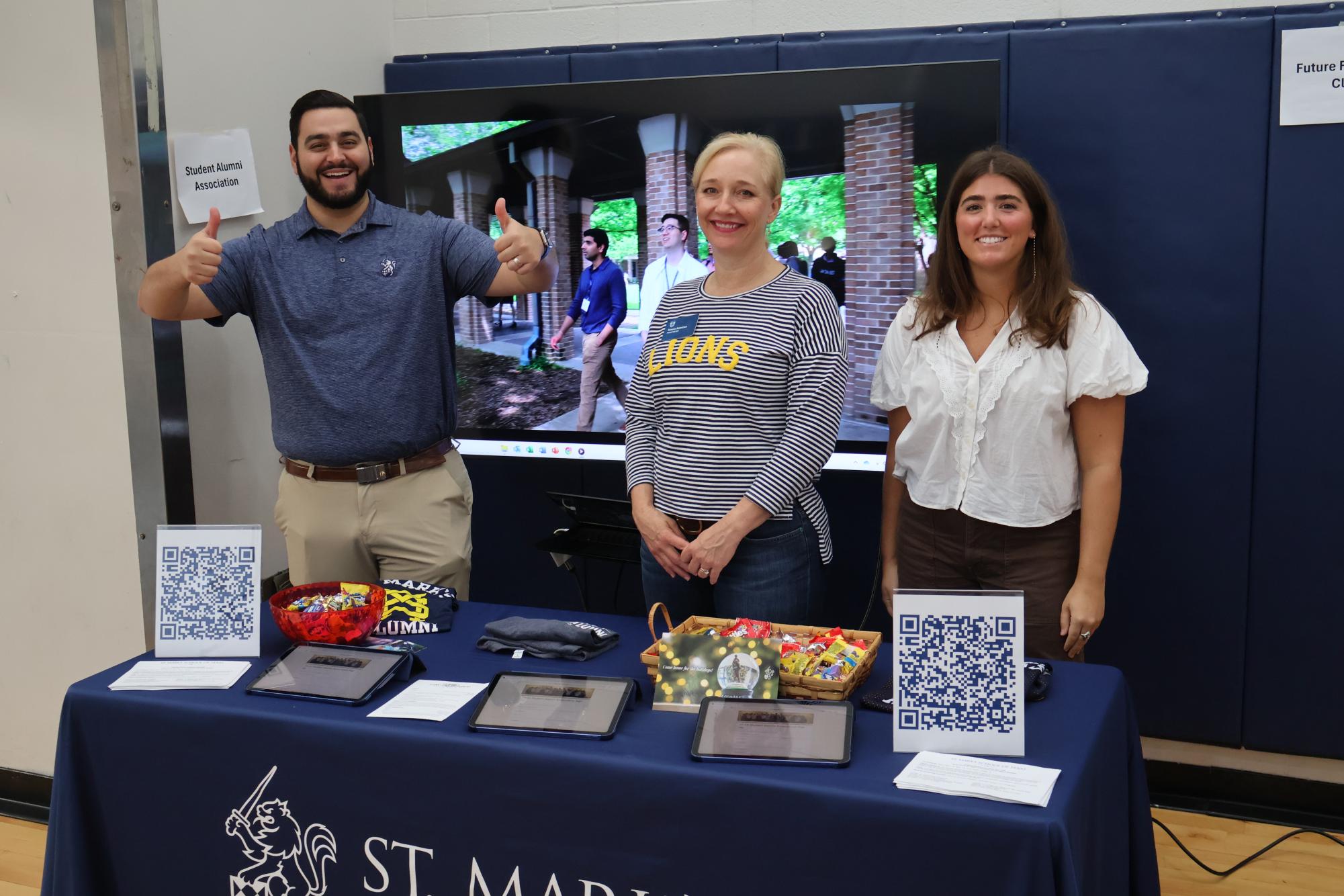 Club fair photo gallery