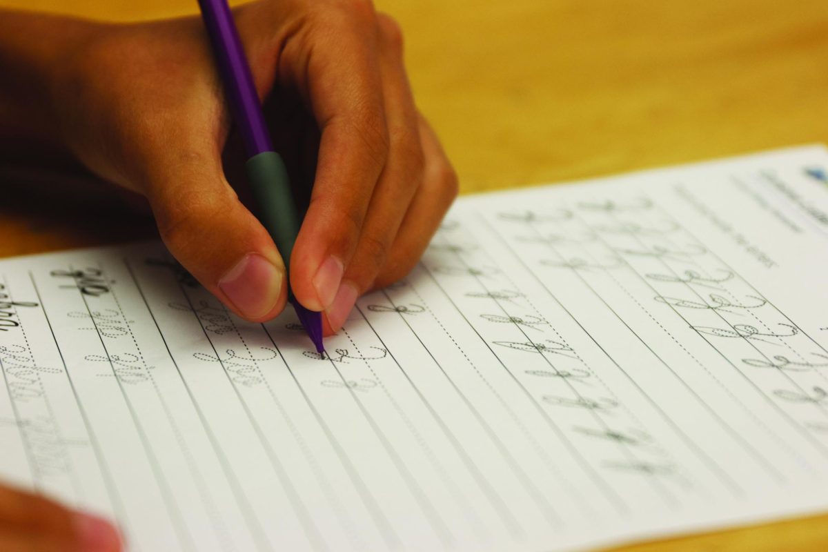 Cursive education for younger students has seen a dramatic decline among the new generation of public schools.