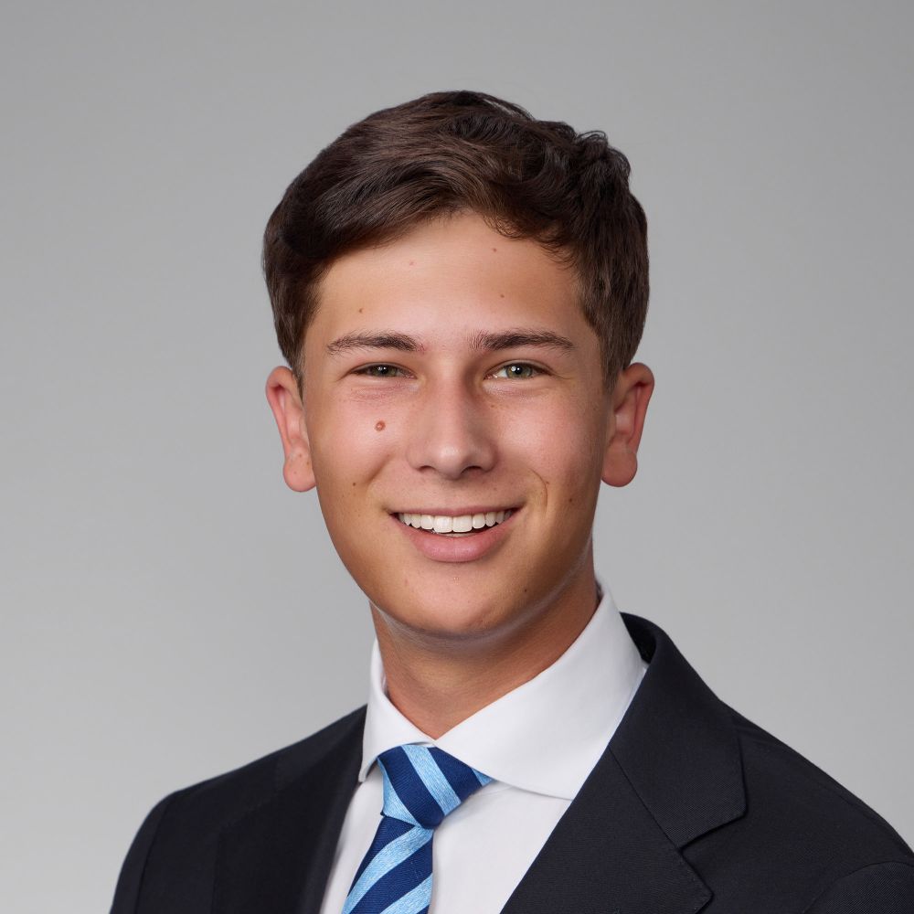Senior golf captain Jonathan Lobel discusses balancing school with golf.
